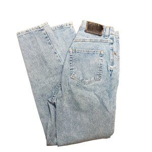 N.Y.J. New York & Company Vintage High Rise Mom Jeans Light Wash Size 8